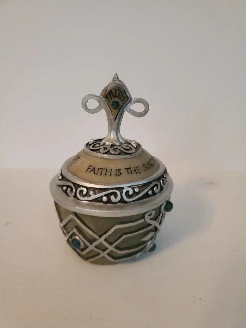 Faith-Inscribed Decorative Trinket Jar in Green and Silver